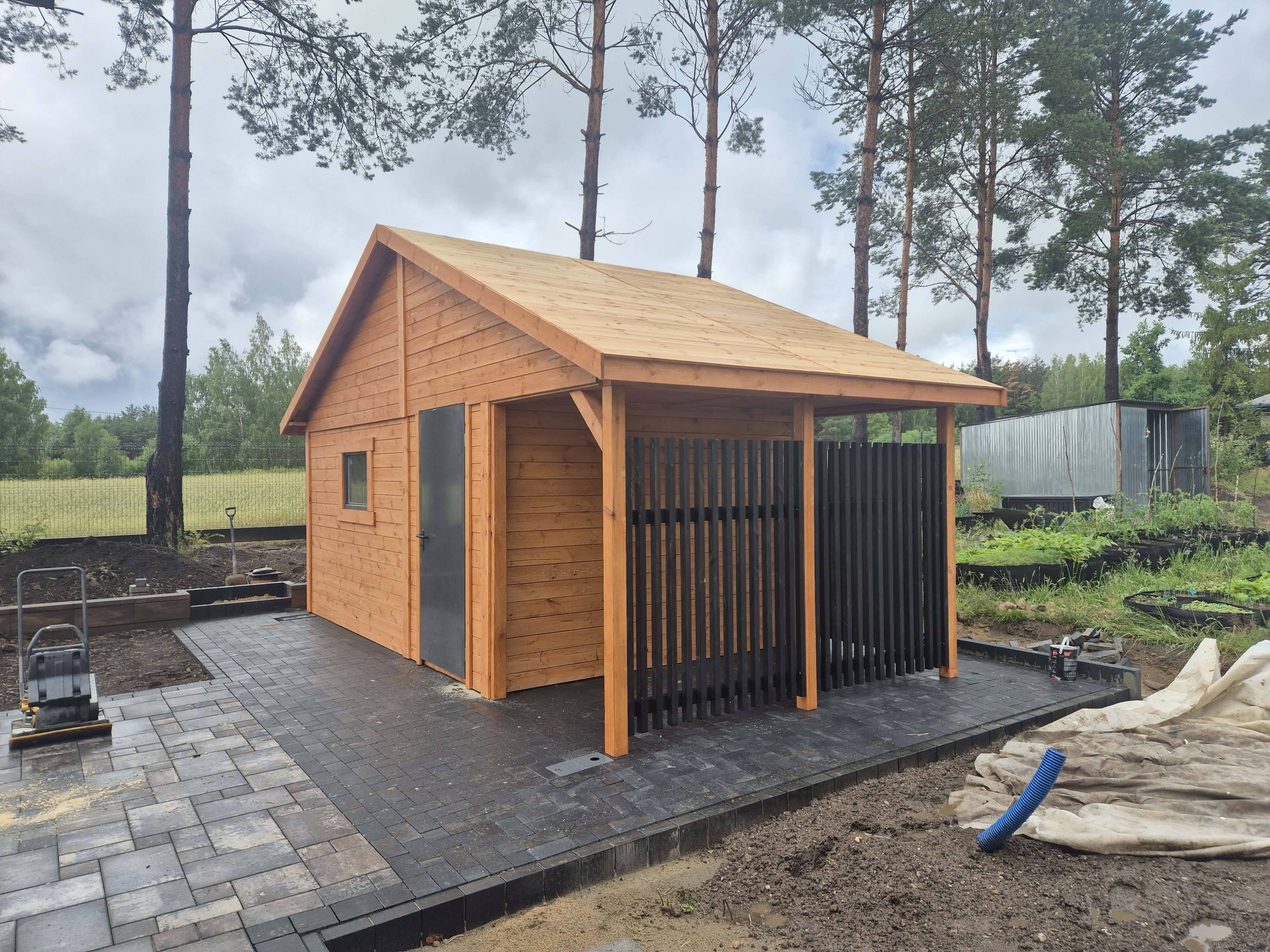 DOMEK narzędziowy JAN IV 3x6 m — realizacja DREWNOTRIK
