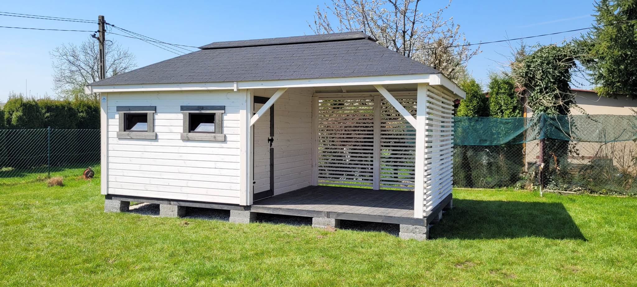 DOMEK narzędziowy DANIEL VI Z ALTANĄ 3x6m — ujęcie 2