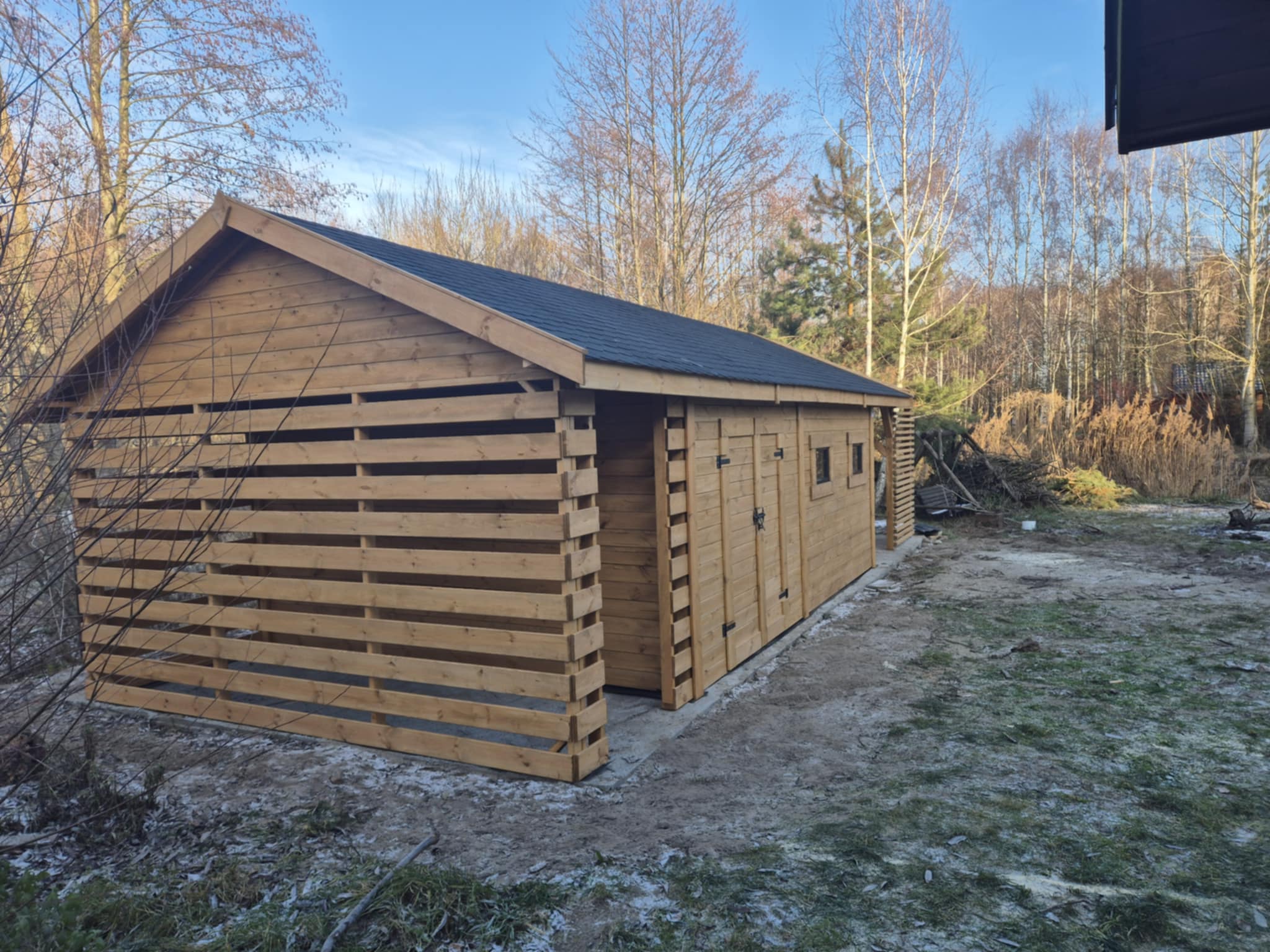 DOMEK RANCZO 10x4m — ujęcie 2