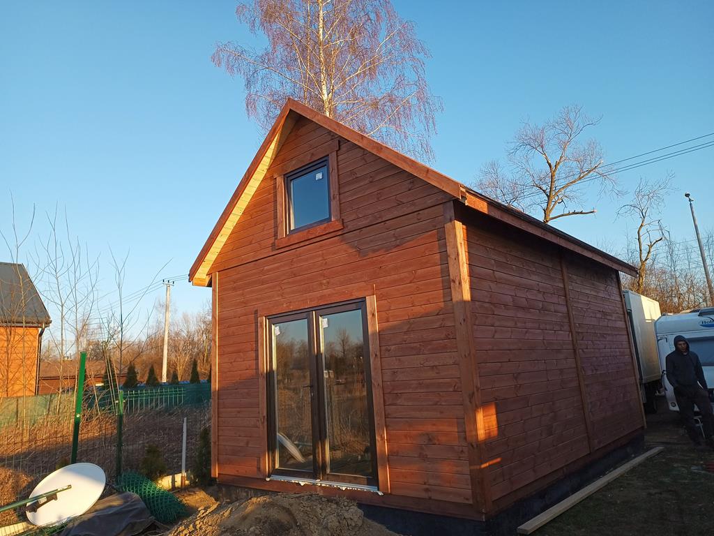 DOMEK LETNISKOWY L50 6x4m ZE ŚCIANKA KOLANKOWĄ — ujęcie 2