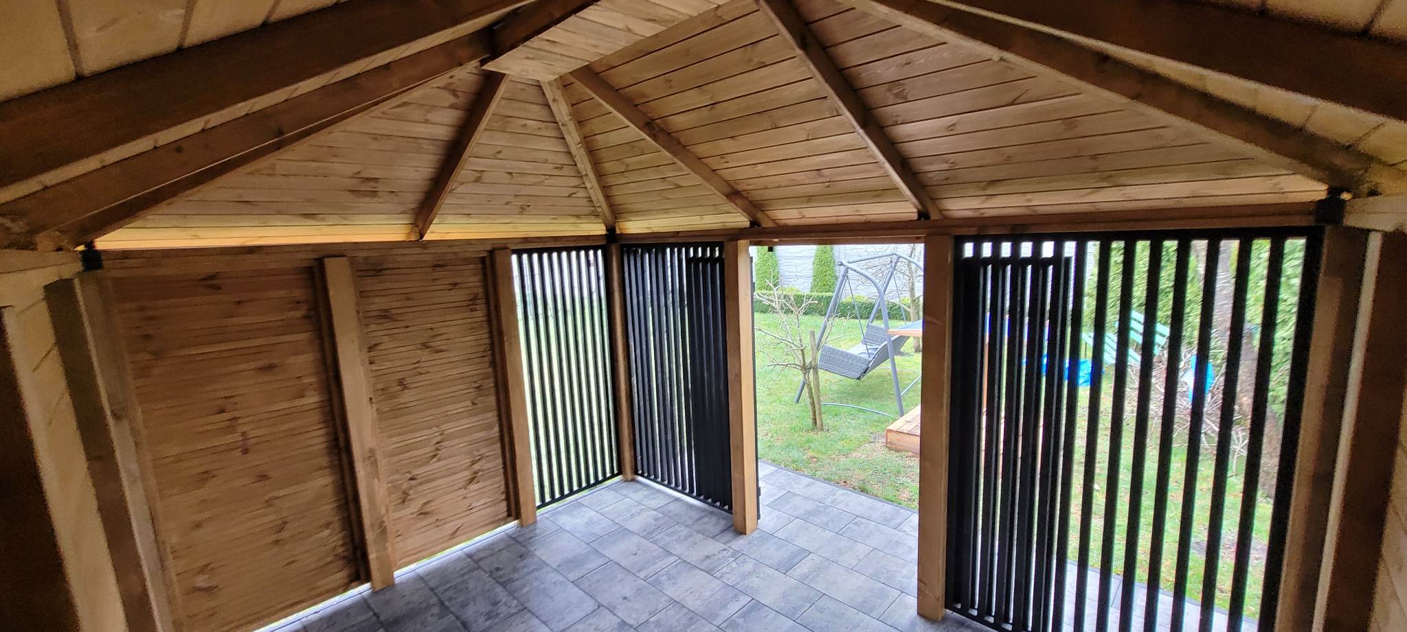 ALTANA ogrodowa NOEMI II ZAMYKANA 3x4 m — ujęcie 3